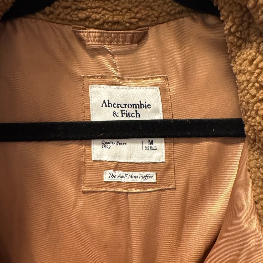 Abercrombie & Fitch Tan Sherpa‎ Jacket - Picture 3 of 5